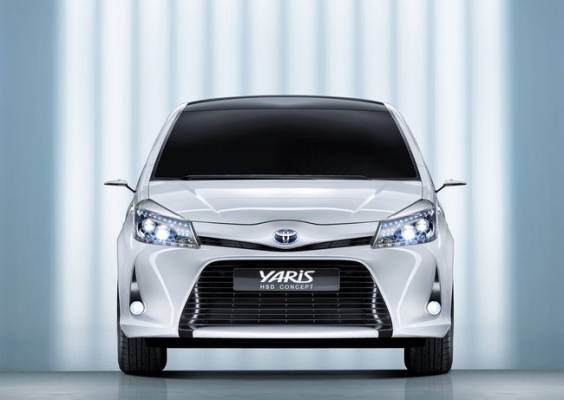 Toyota Yaris HSD concept