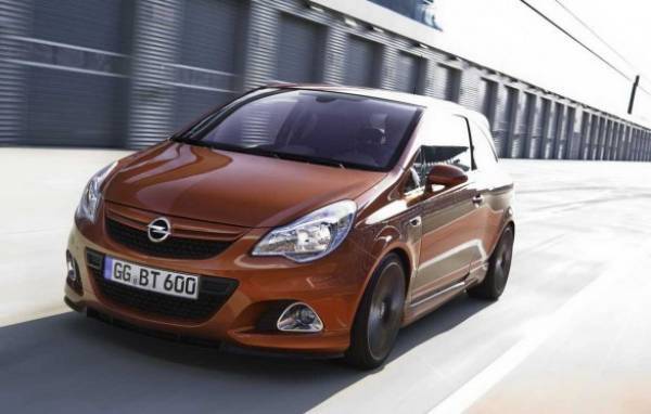 Opel Corsa OPC Nürburgring Edition, nuove foto