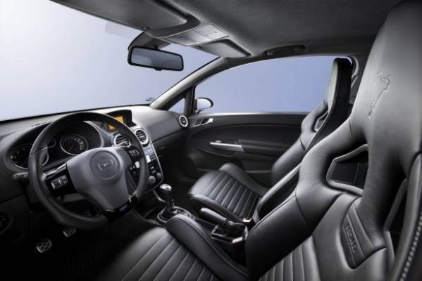 Opel Corsa OPC Nürburgring Edition, nuove foto