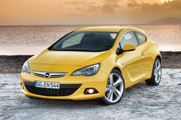 Opel Astra GTC, telaio meccatronico ad alte prestazioni