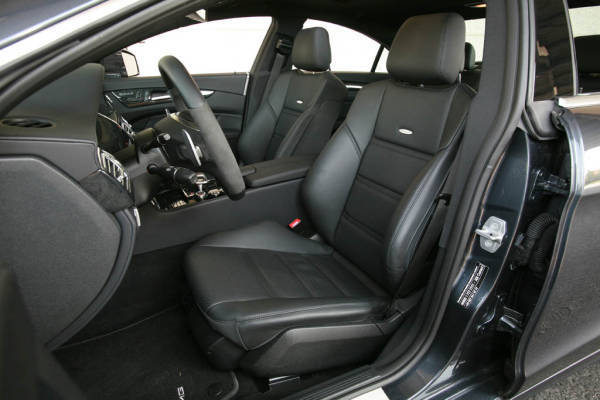 Mercedes CLS 63 AMG: interni