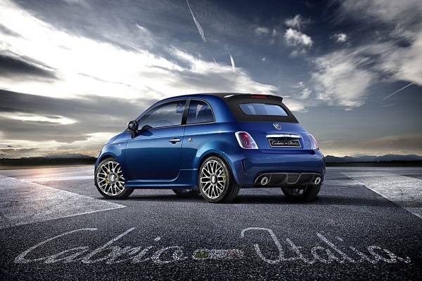 Abarth 500 “Cabrio Italia” e le altre novità dello Scorpione a Francoforte