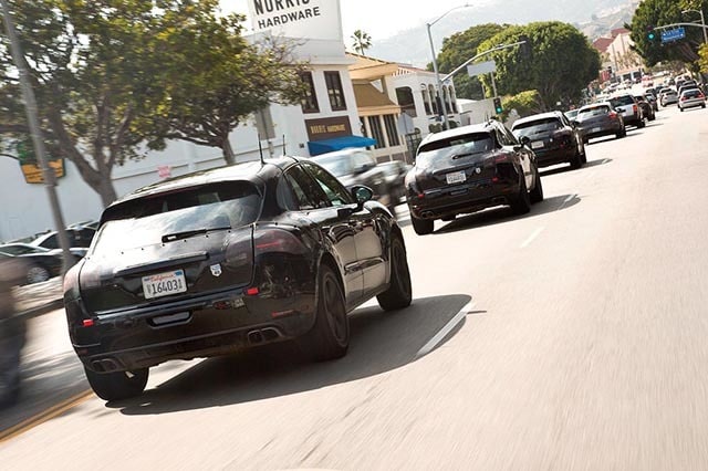Porsche Macan, nuove foto ufficiali