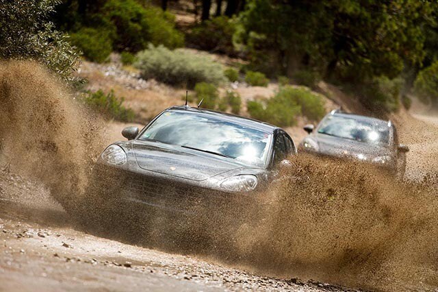 Porsche Macan, nuove foto ufficiali