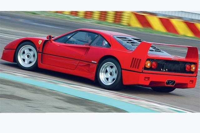Le super Ferrari: F40, il mito anni '80