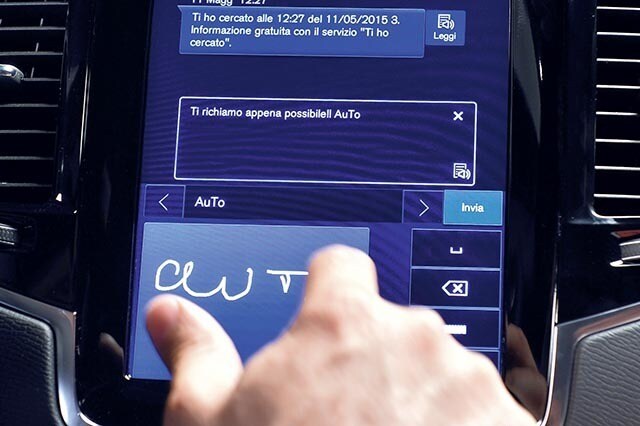 Volvo XC90 e Sensus, hi-tech al top