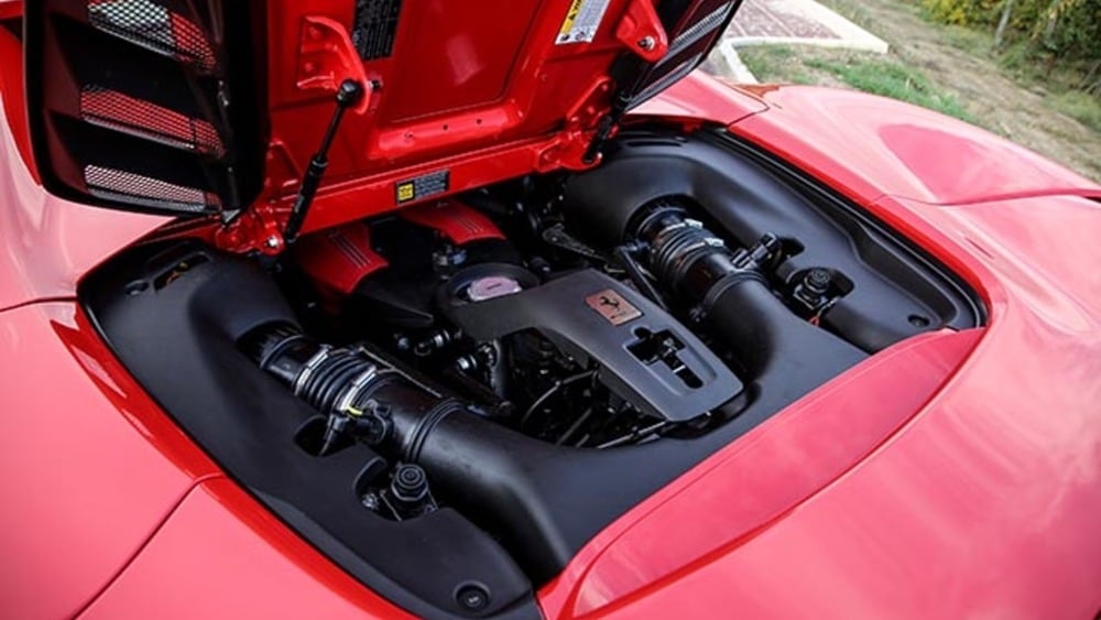 Ferrari 488 Spider, il powertrain