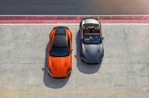 Jaguar F-Type SVR (3)