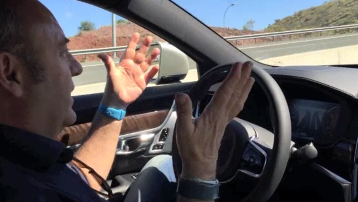 Volvo Pilot Assist, il test su strada