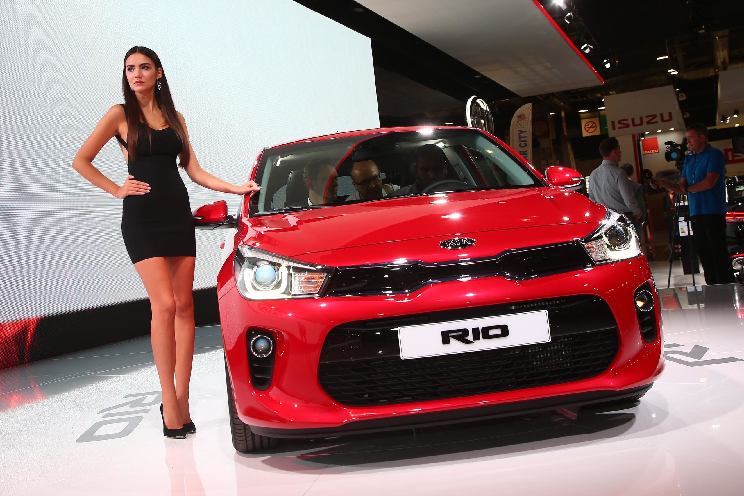 Nuova Kia Rio al Salone di Parigi 2016, le foto