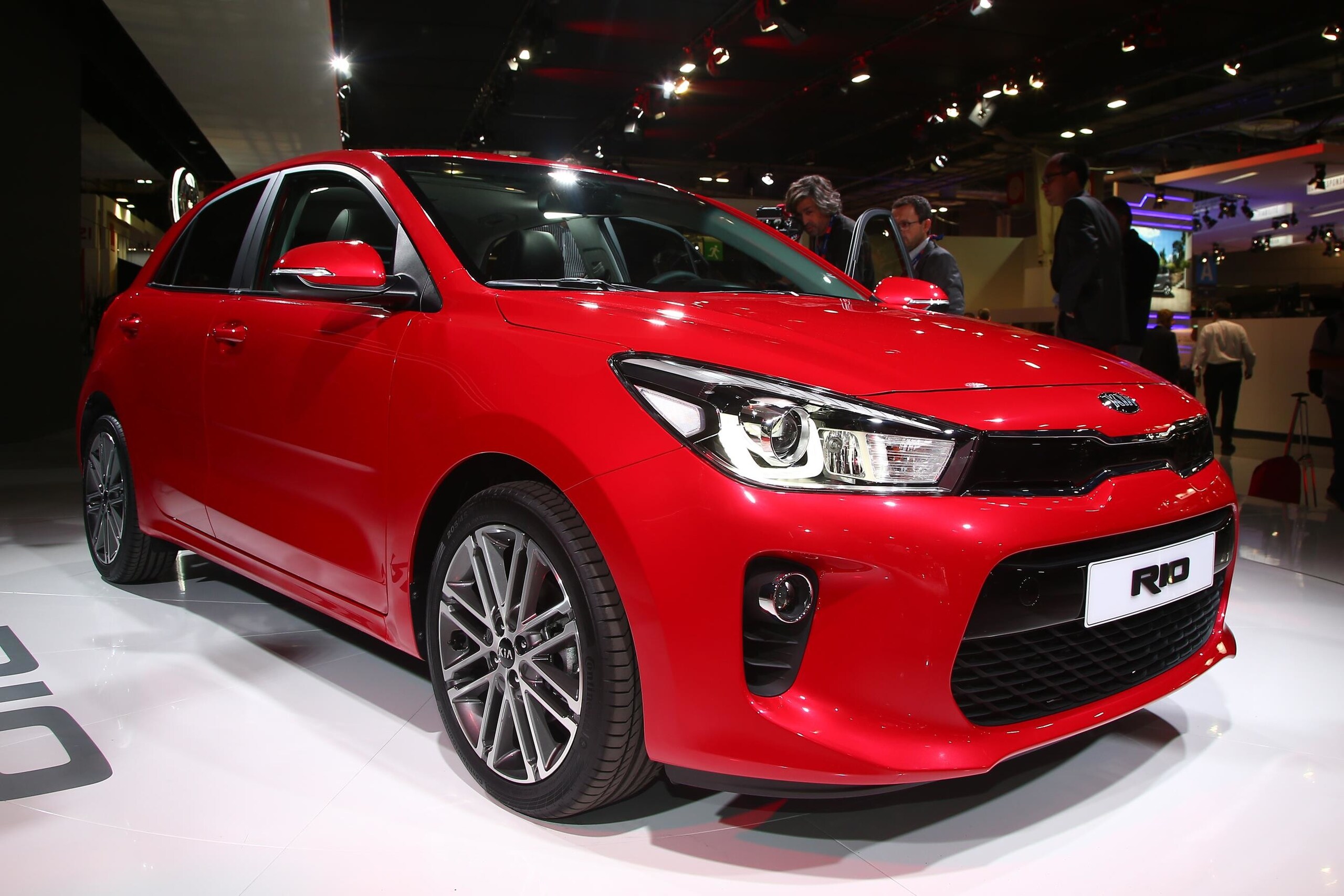 Nuova Kia Rio al Salone di Parigi 2016, le foto