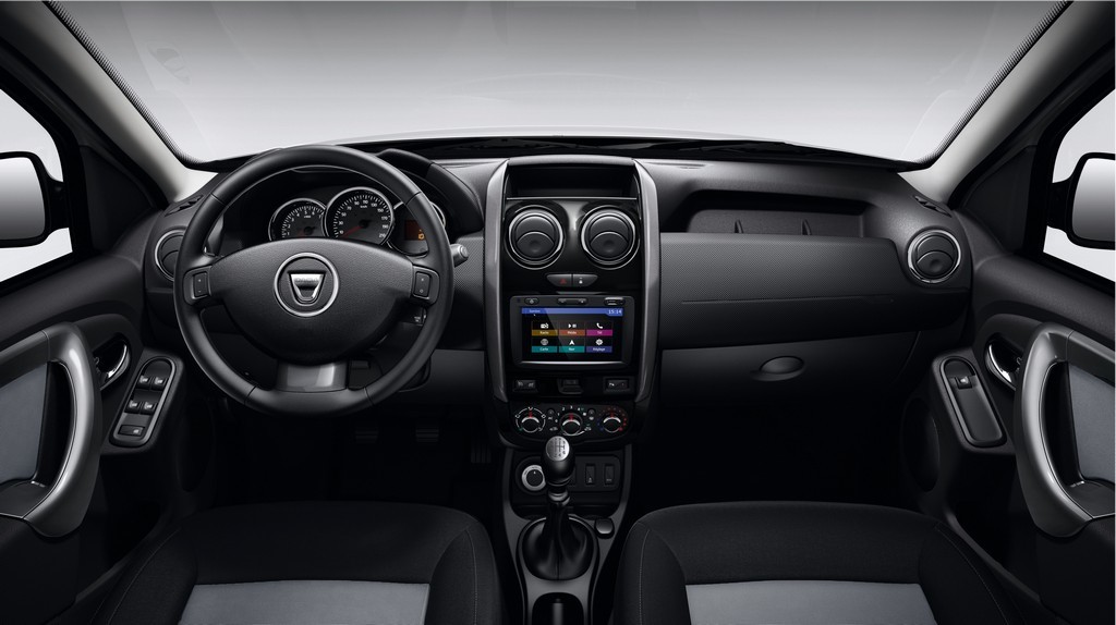 Dacia Duster Black Shadow: foto e prezzi