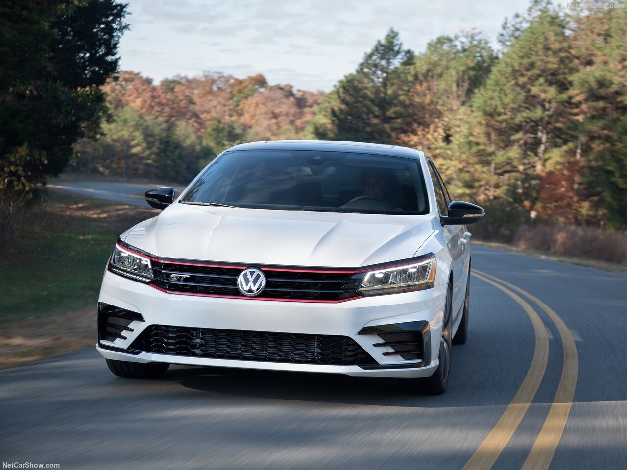 Volkswagen Passat GT concept: foto