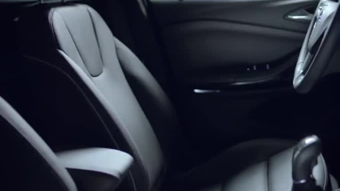 Opel, la comodità dei sedili AGR