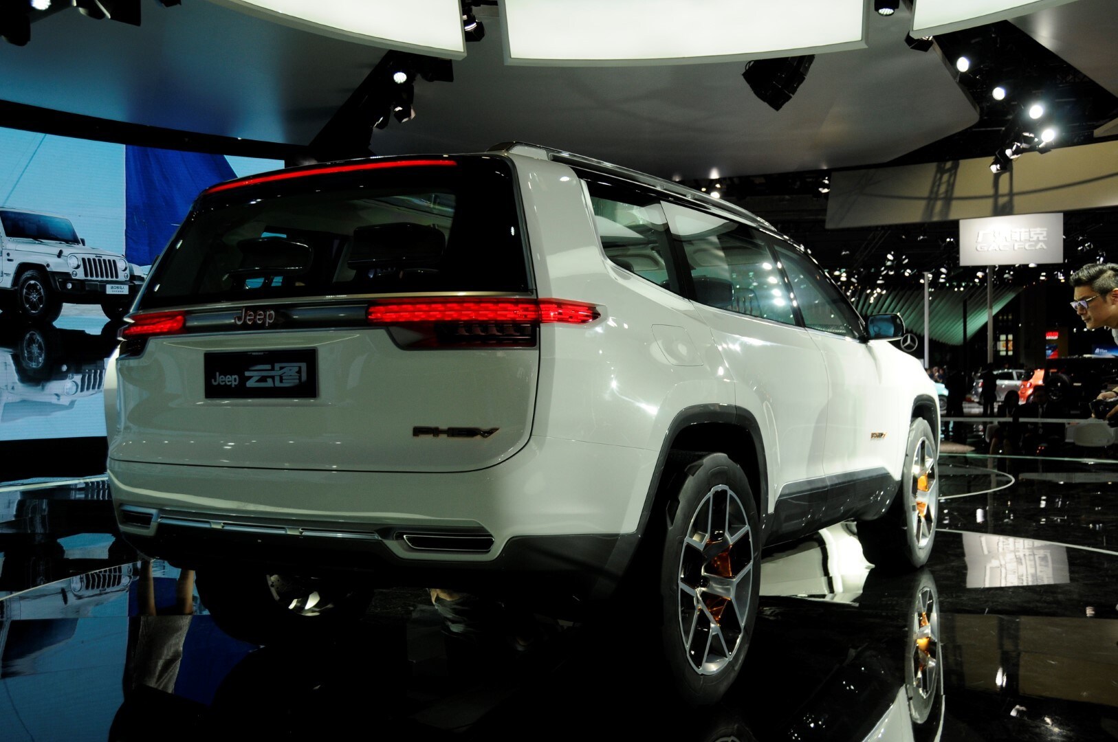 Jeep Yuntu al Salone di Shanghai