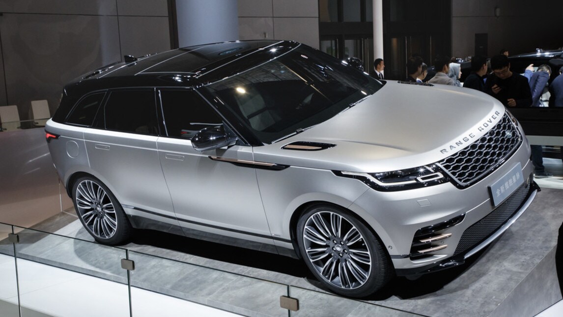 Range Rover Velar foto e prezzi Auto.it
