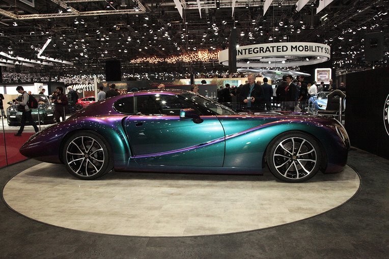 Eadon Green Zeclat, cuore Corvette e vestito vintage