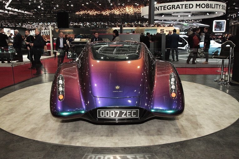 Eadon Green Zeclat, cuore Corvette e vestito vintage