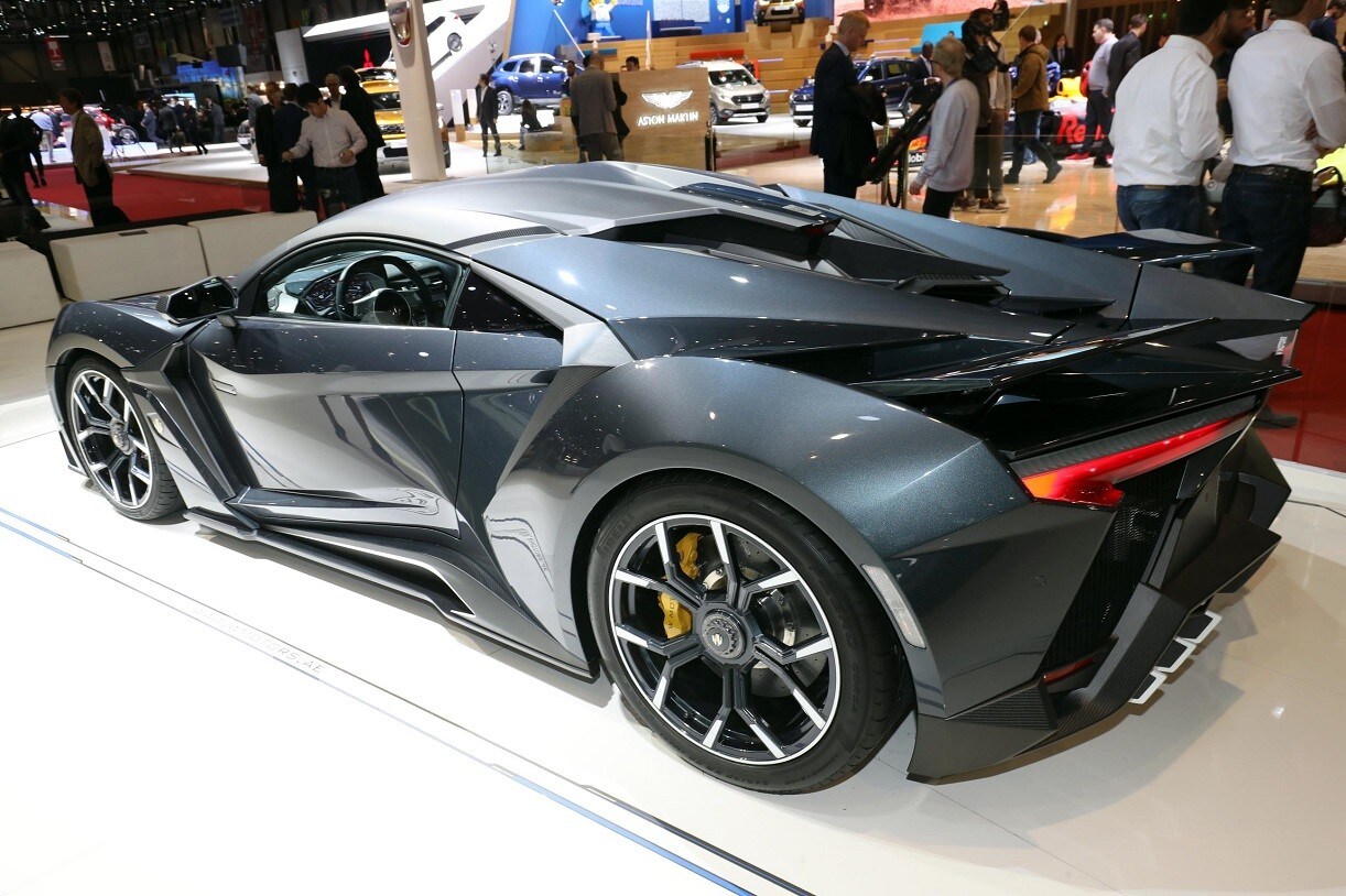 W Motors Fenyr Supersport: foto