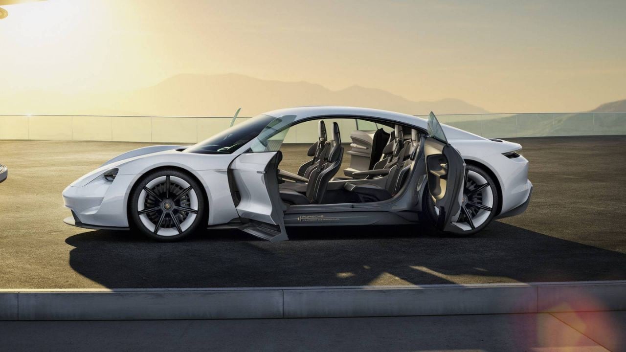 Porsche Taycan, ecco i dettagli dell'elettrica ad alte prestazioni