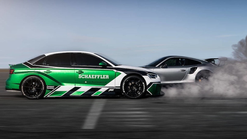 Audi RS3 elettrica da primato, come ti batto la sportiva in retromarcia