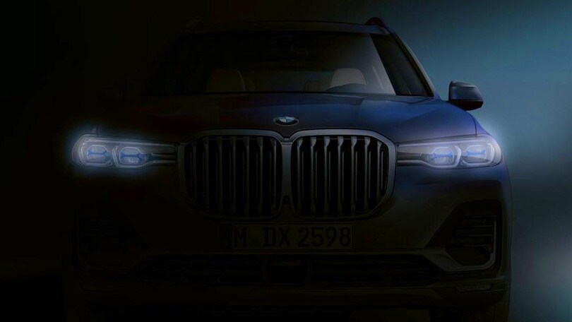 X7, si presenta dell'ammiraglia-SUV di BMW