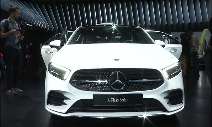 Parigi 2018 - Mercedes Classe A - intervista a Eugenio Blasetti