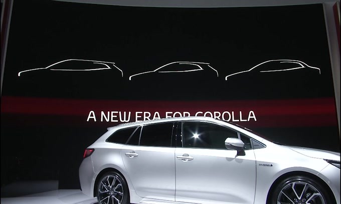 Mondial dell'auto di Parigi - Nuova Toyota Corolla