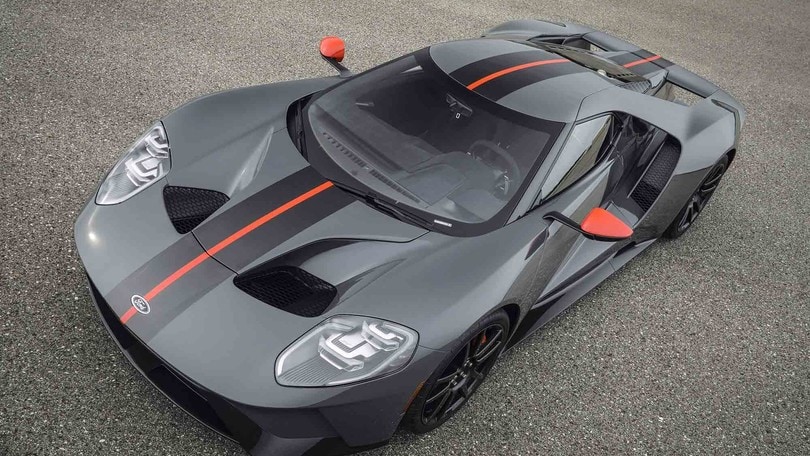Ford GT non tramonta mai, ecco la Carbon Series