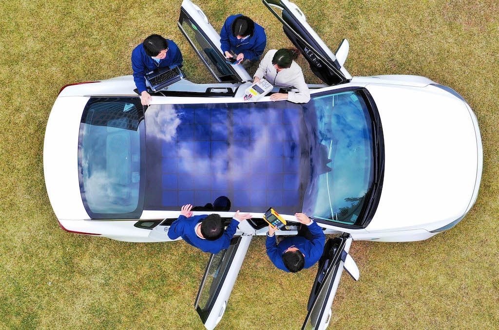 Hyundai-Kia, arriva il tetto solare: nel 2019 debutta sulle ibride