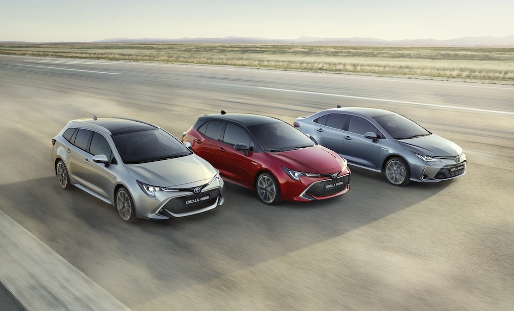Nuova Toyota Corolla Sedan completa il tridente compatto
