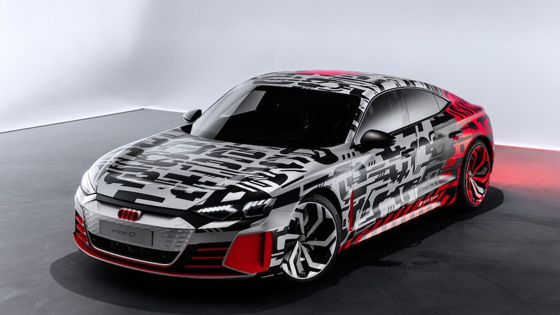 Audi e-tron GT Concept, la super berlina elettrica sulle orme di Taycan