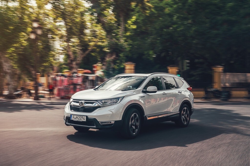 Honda CR-V Hybrid debutta in Italia