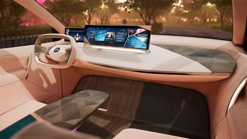 BMW iNext con Virtual Drive al CES di Las Vegas