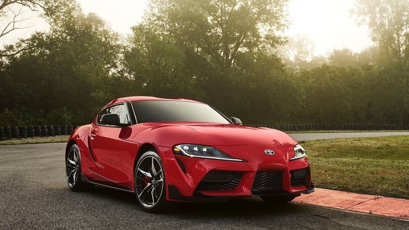 Nuova Toyota Supra, passo sportivo e tre motori al lancio