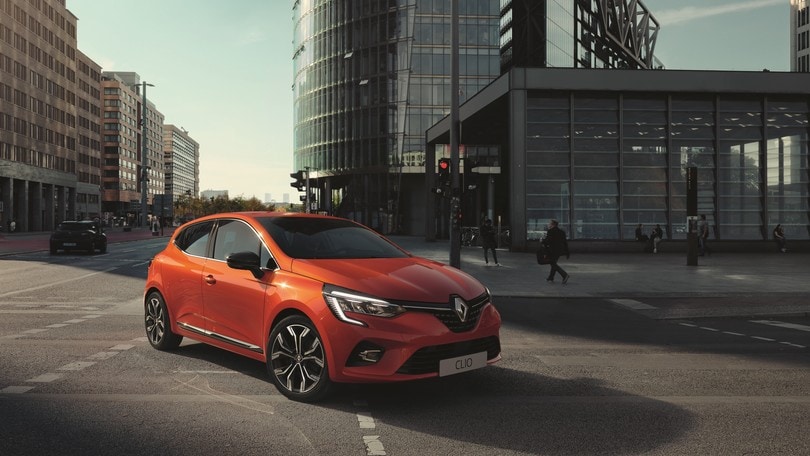 Nuova Renault Clio, le prime foto ufficiali