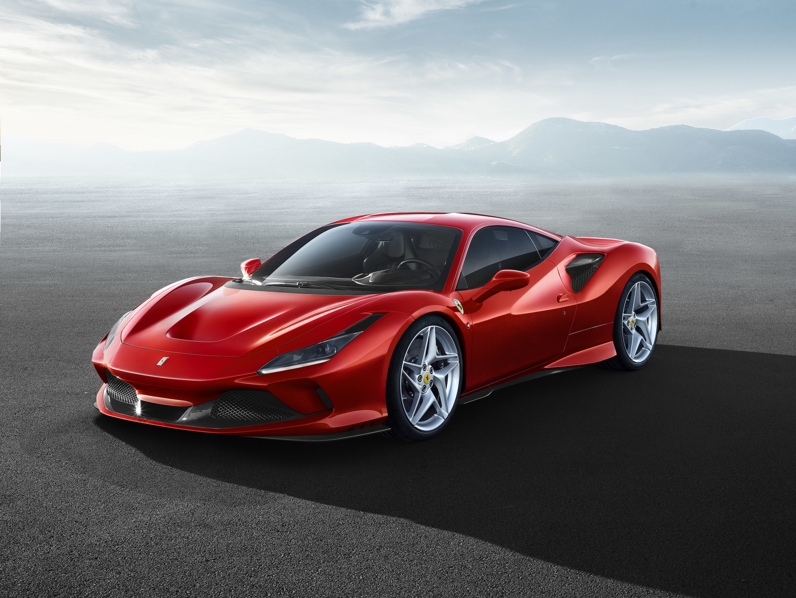 Ferrari F8 Tributo, a Ginevra si celebra il V8