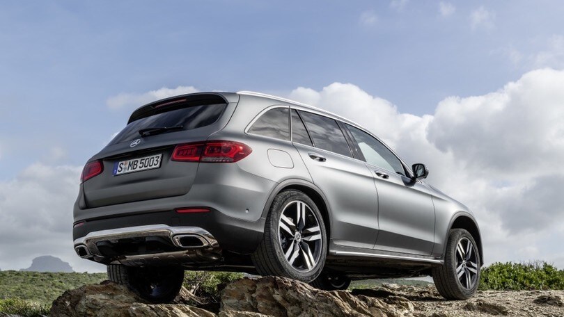 Mercedes GLC restyling: foto