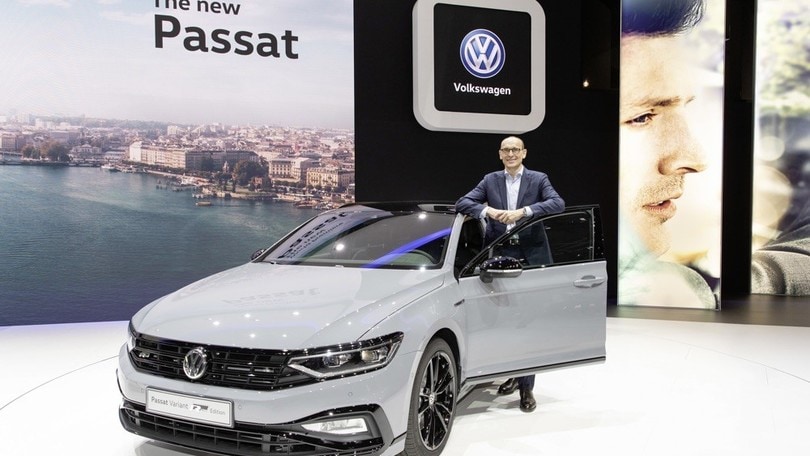 Volkswagen Passat: restyling ad alta tecnologia
