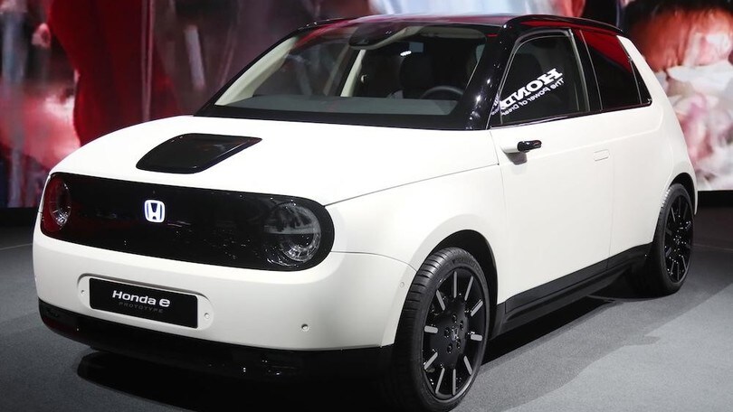 Honda e-Prototype, la citycar elettrica a Ginevra