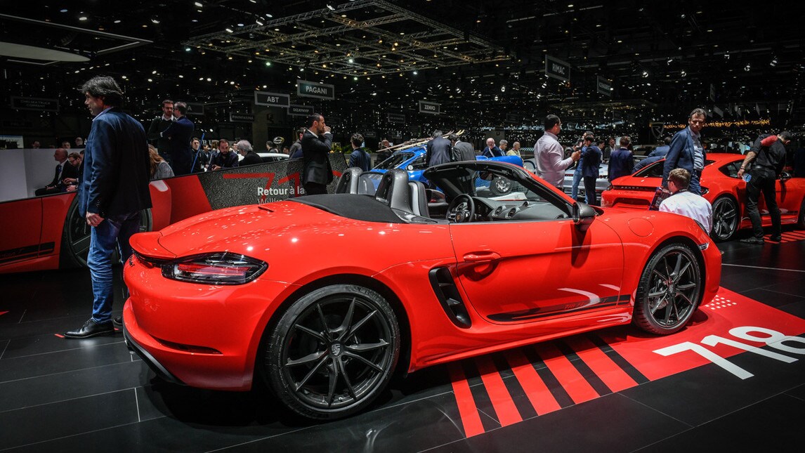 Porsche, Blume apre all'elettrico per Boxster e Macan