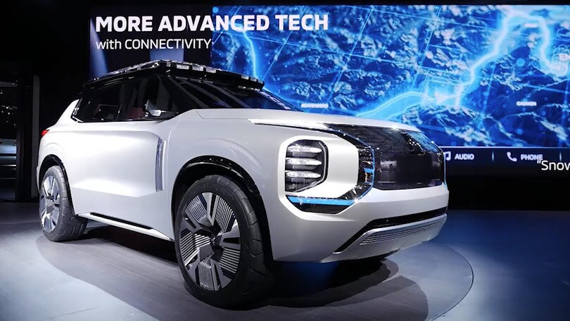 Video: Salone di Ginevra Mitsubishi  Engelberg Tourer