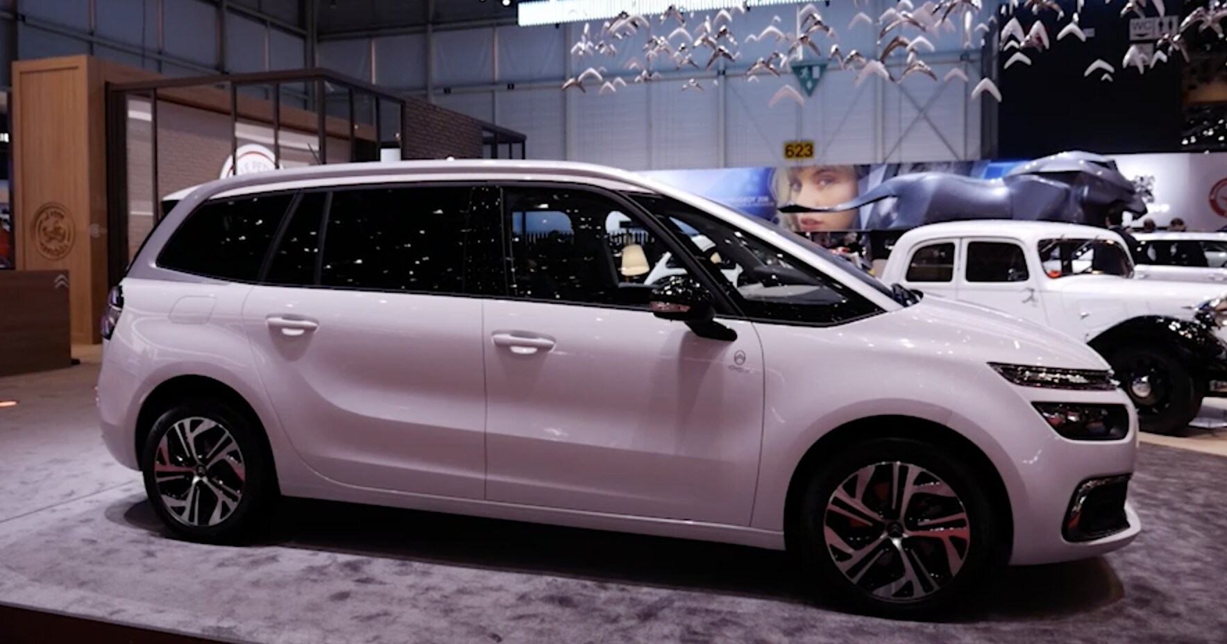 Salone di Ginevra 2019: Citroën C4 Space Tourer