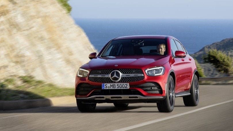 Mercedes GLC Coupé, il restyling con gli EQ Boost