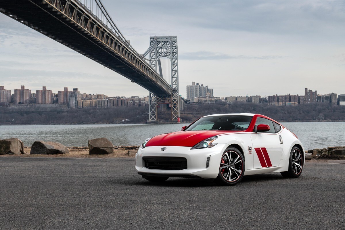 Nissan 370Z 50th Anniversary Edition, omaggio alle corse