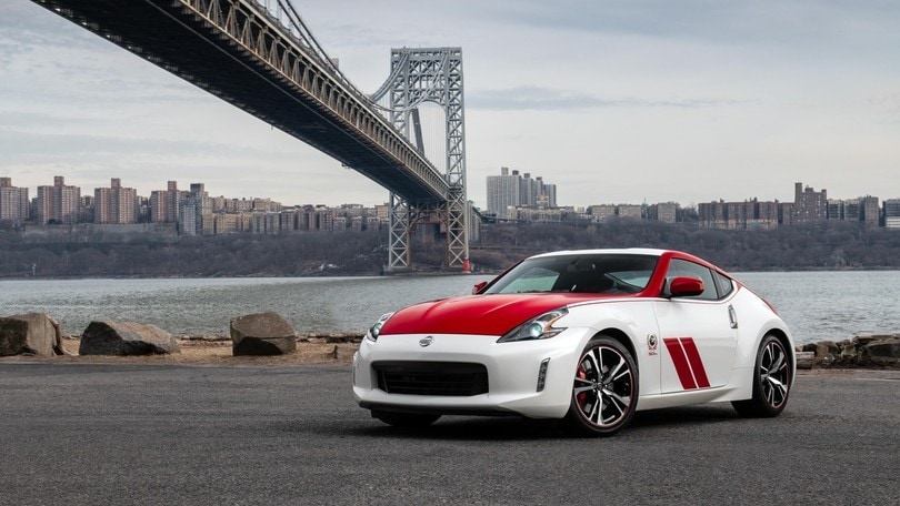 Nissan 370Z 50th Anniversary Edition, omaggio alle corse
