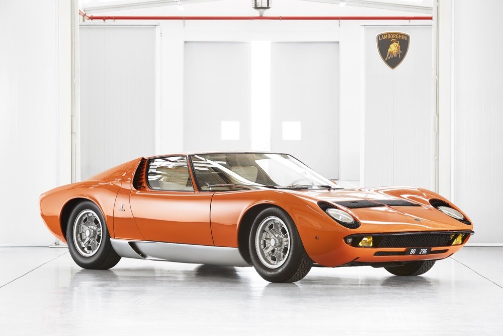 Lamborghini Miura, il Polo Storico certifica la protagonista di The Italian Job