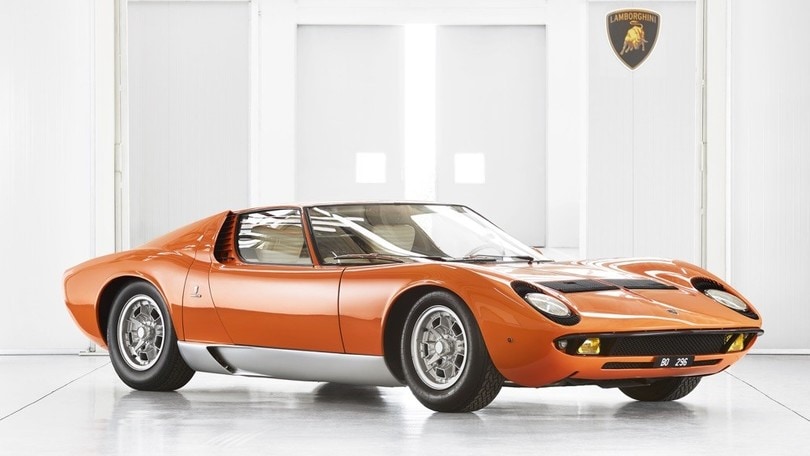 Lamborghini Miura, il Polo Storico certifica la protagonista di The Italian Job
