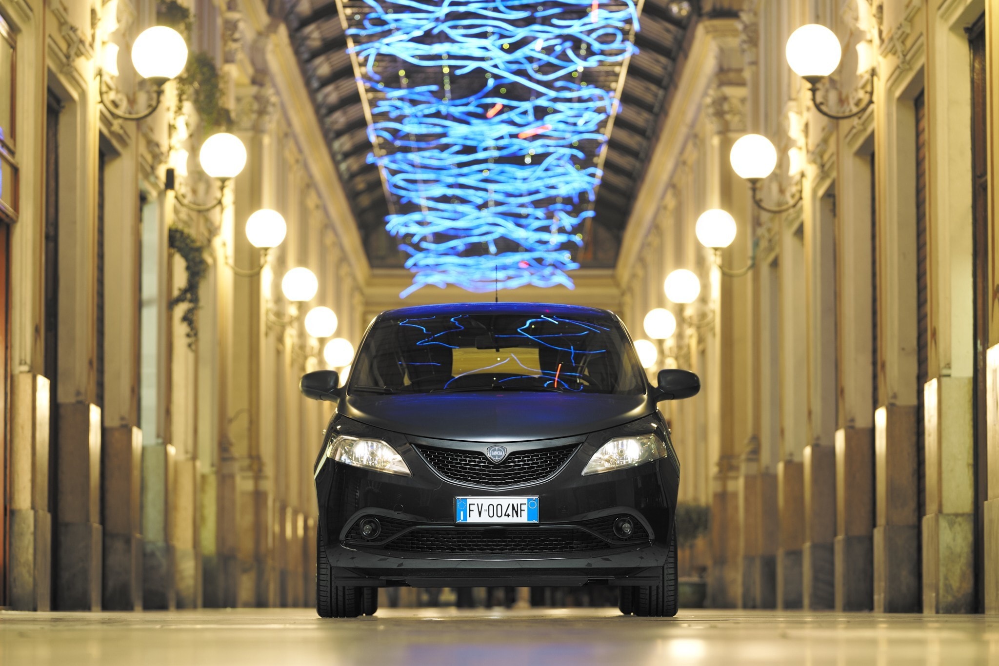 Nuova Lancia Y Black and Noir VIDEO