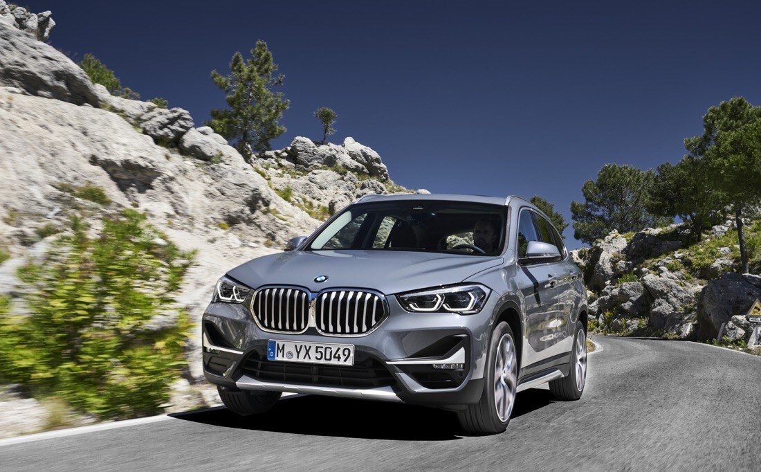 BMW X1 restyling, ora è anche ibrida plug-in